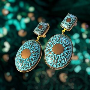Elegant Chunky Boho Moraccan Gold/Turquoise Enamel Clip On Earrings